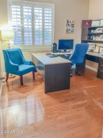 4450 S RIO Drive, Chandler, AZ 85249