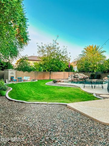 4450 S RIO Drive, Chandler, AZ 85249