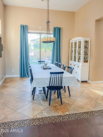 4450 S RIO Drive, Chandler, AZ 85249