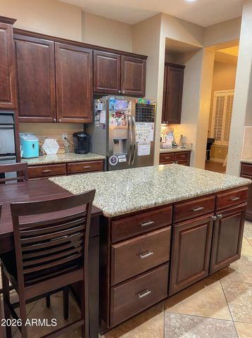 4450 S RIO Drive, Chandler, AZ 85249