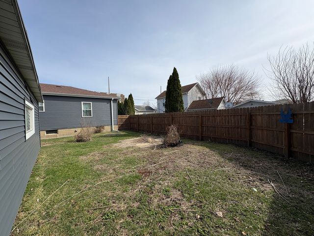 913 Canal Street, Ottawa, IL 61350