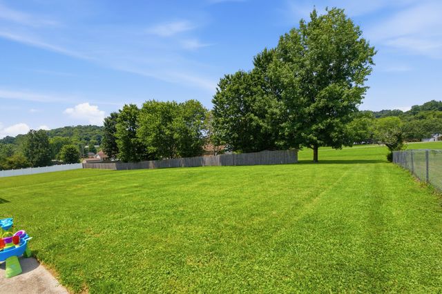 117 Mountain View Rd, Bell Buckle, TN 37020