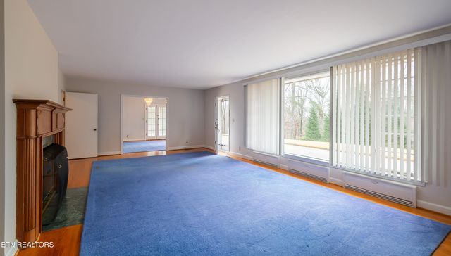 140 Magna Vista Drive, Harriman, TN 37748