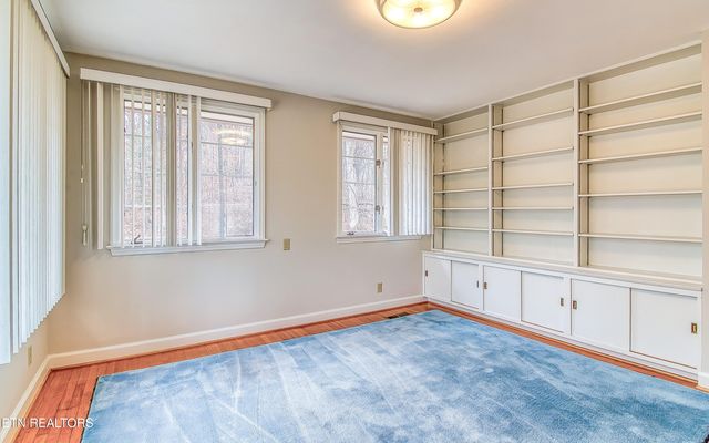 140 Magna Vista Drive, Harriman, TN 37748