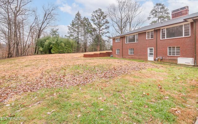 140 Magna Vista Drive, Harriman, TN 37748
