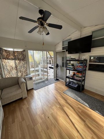 246 Leisure Way, Edgerton, WI 53534