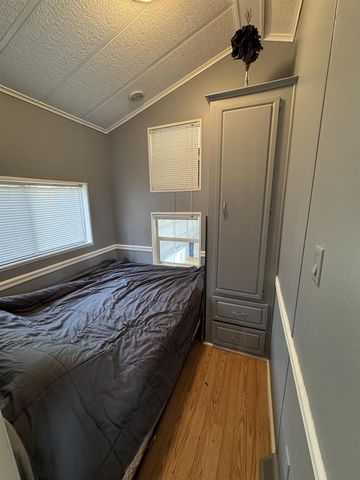 246 Leisure Way, Edgerton, WI 53534