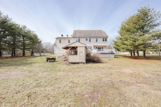 75 Sunflower Dr, Raynham, MA 02767