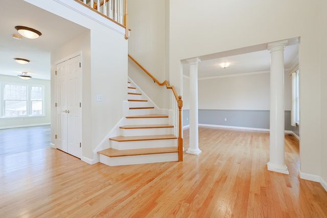 75 Sunflower Dr, Raynham, MA 02767