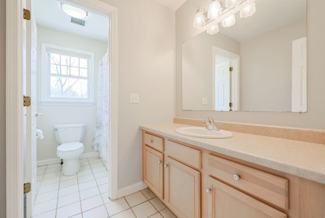 75 Sunflower Dr, Raynham, MA 02767