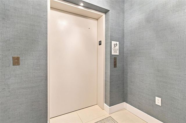 1155 N GULFSTREAM AVENUE 806, Sarasota, FL 34236