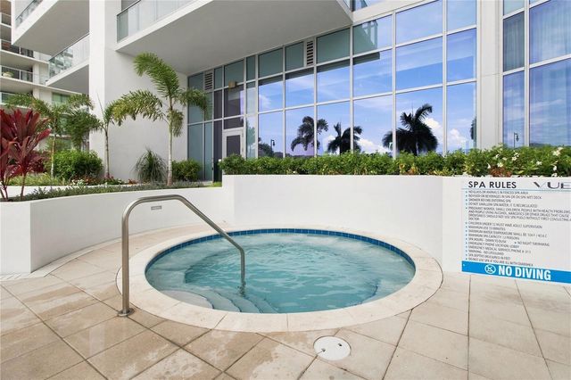 1155 N GULFSTREAM AVENUE 806, Sarasota, FL 34236