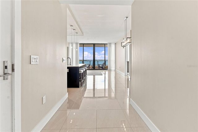 1155 N GULFSTREAM AVENUE 806, Sarasota, FL 34236