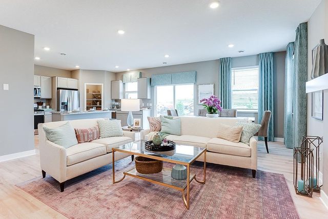 526 Goldenrod Trail, Waconia, MN 55387