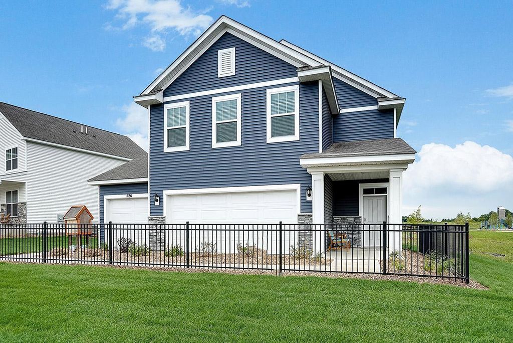 526 Goldenrod Trail, Waconia, MN 55387