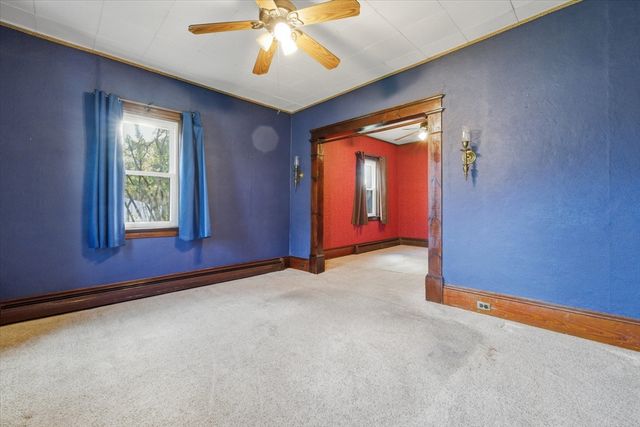 16 Hartung St, Methuen, MA 01844