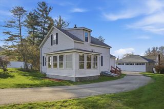 16 Hartung St, Methuen, MA 01844