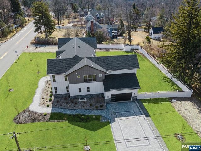 249 Werimus Road, Woodcliff Lake, NJ 07677
