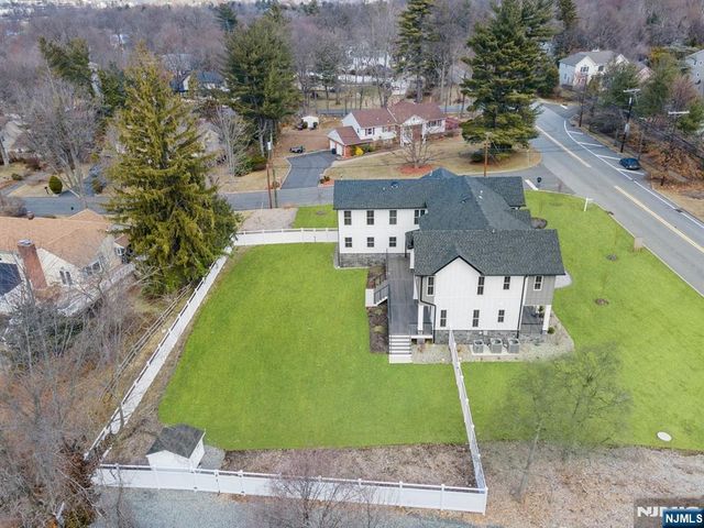 249 Werimus Road, Woodcliff Lake, NJ 07677
