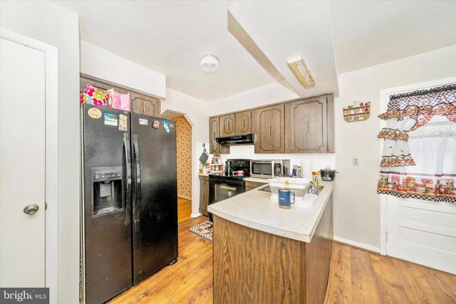 7811 E BARRETT RD, Fort Washington, MD 20744