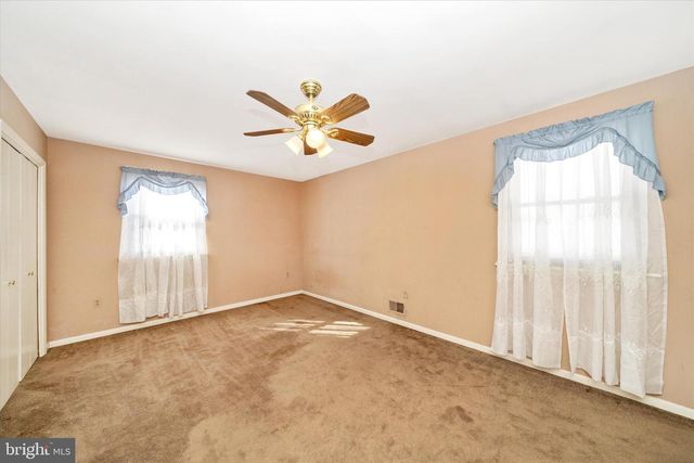 7811 E BARRETT RD, Fort Washington, MD 20744