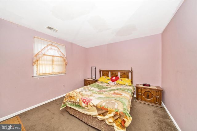 7811 E BARRETT RD, Fort Washington, MD 20744