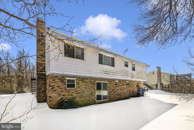 7811 E BARRETT RD, Fort Washington, MD 20744