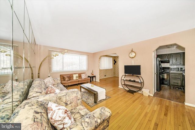 7811 E BARRETT RD, Fort Washington, MD 20744