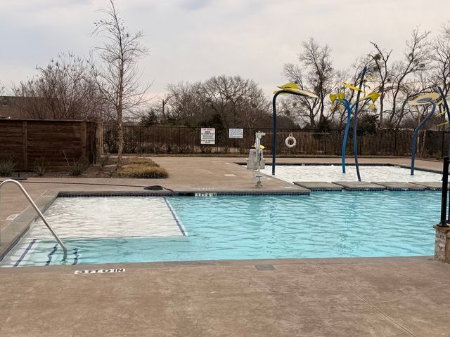 208 Mockingbird Way, Caddo Mills, TX 75135