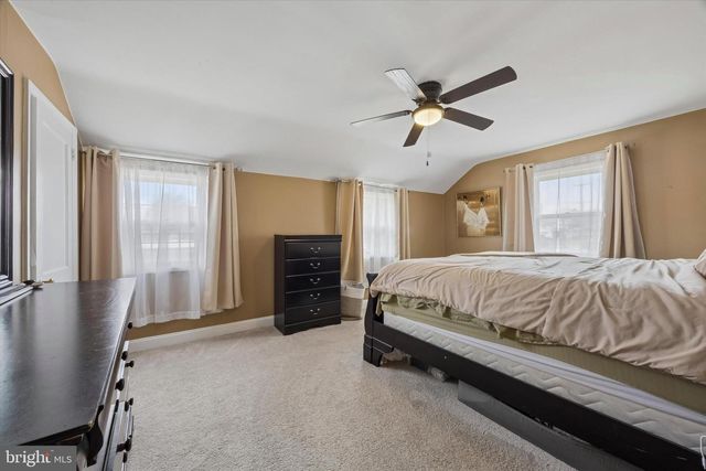 354 E SPRINGFIELD RD, Springfield, PA 19064