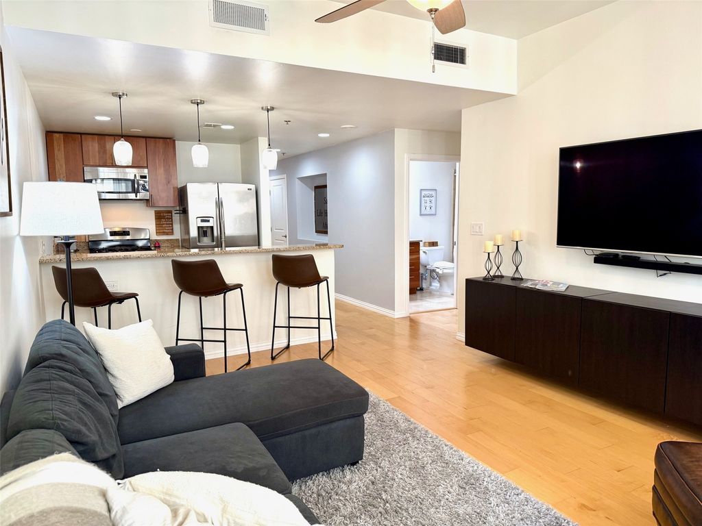 1200 Main Street 2607, Dallas, TX 75202