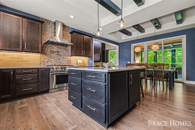 6234 Hall Street, Grand Rapids, MI 49546