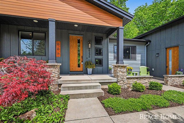 6234 Hall Street, Grand Rapids, MI 49546