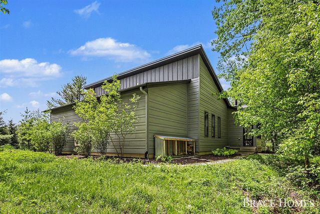 6234 Hall Street, Grand Rapids, MI 49546