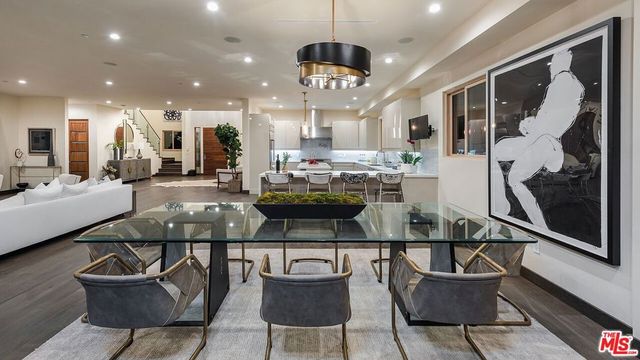 2408 Castle Heights Avenue, Los Angeles, CA 90034