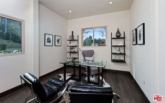 2408 Castle Heights Avenue, Los Angeles, CA 90034