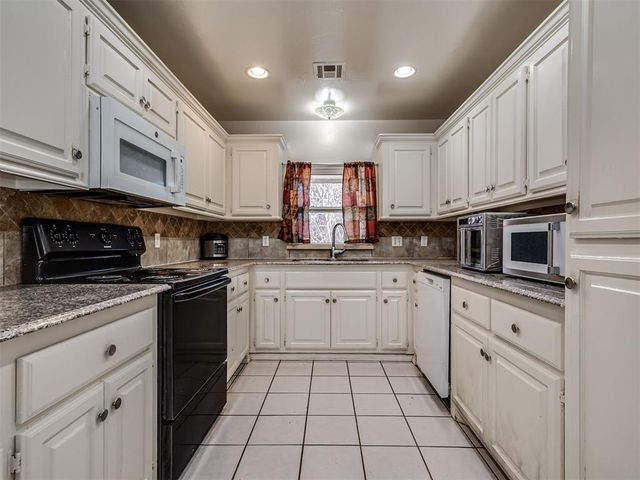 12917 Meadows Drive, Oklahoma City, OK 73120