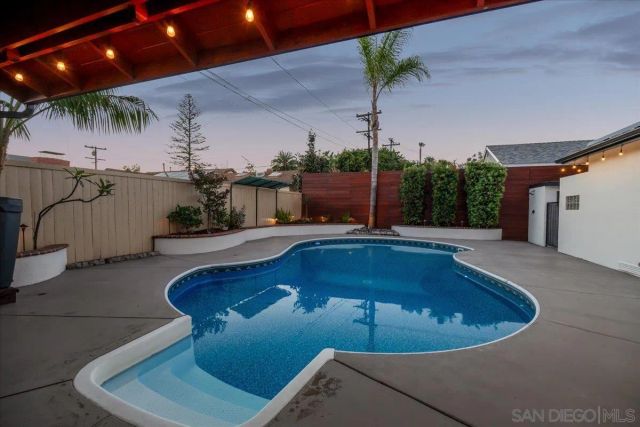 5230 Guessman, La Mesa, CA 91942