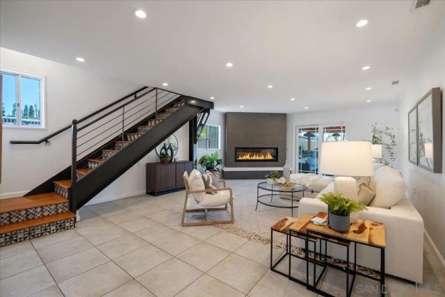 5230 Guessman, La Mesa, CA 91942