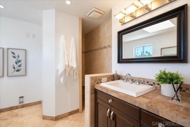 5230 Guessman, La Mesa, CA 91942