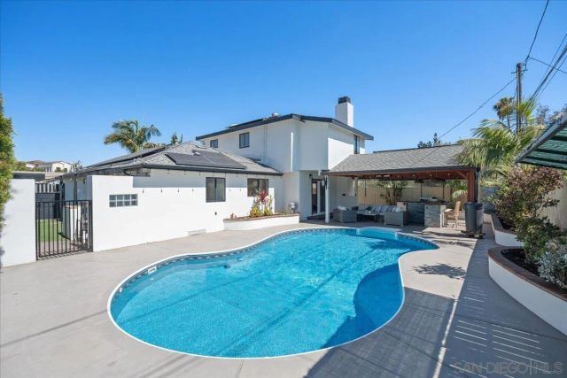 5230 Guessman, La Mesa, CA 91942