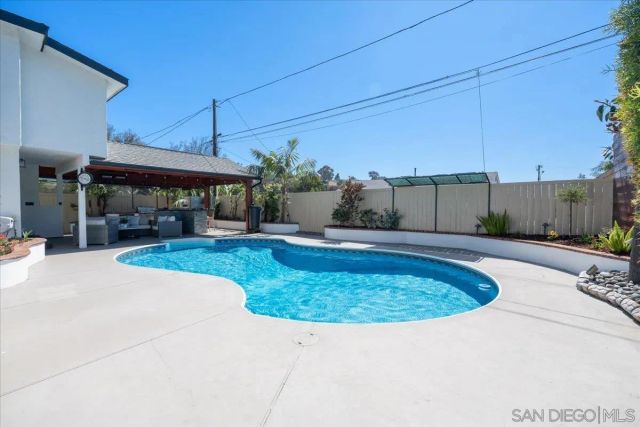 5230 Guessman, La Mesa, CA 91942