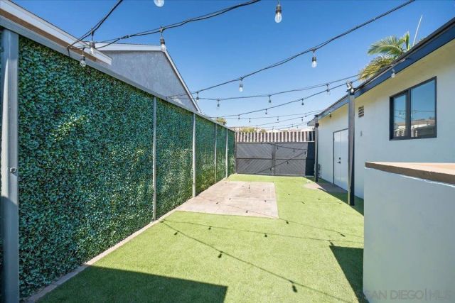 5230 Guessman, La Mesa, CA 91942