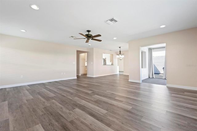 6902 8TH AVENUE W, Bradenton, FL 34209