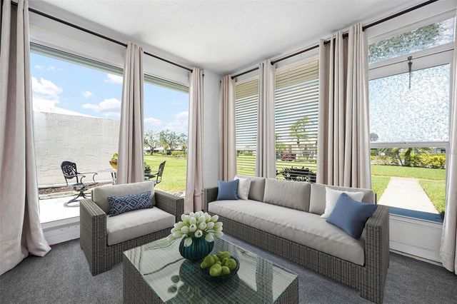 6902 8TH AVENUE W, Bradenton, FL 34209