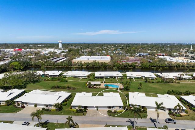 6902 8TH AVENUE W, Bradenton, FL 34209