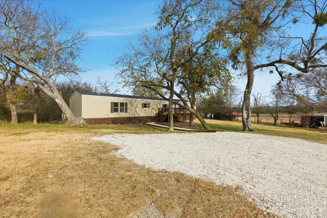 540 County Road 2906, Dodd City, TX 75438
