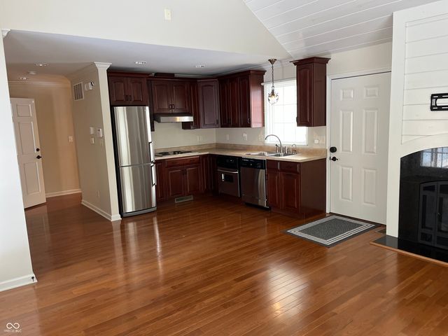 1037 Foxglove Circle, Carmel, IN 46033