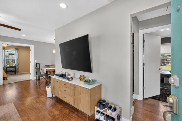 1918 Huge Oaks Street, Houston, TX 77055