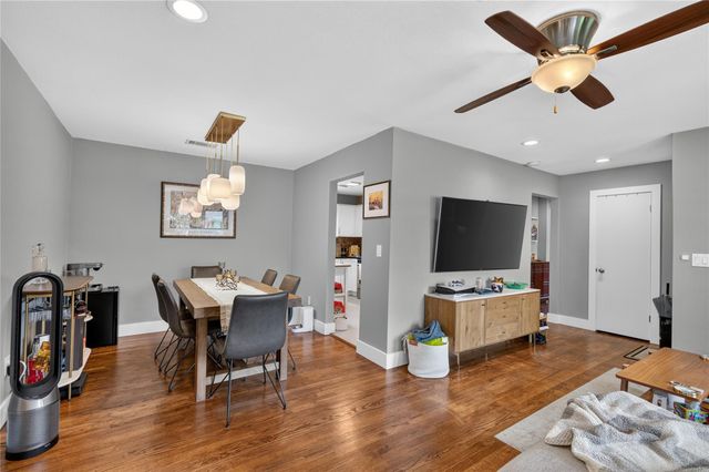 1918 Huge Oaks Street, Houston, TX 77055